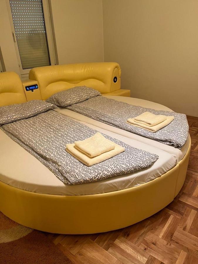 Apartment Alpi Peje Luaran gambar