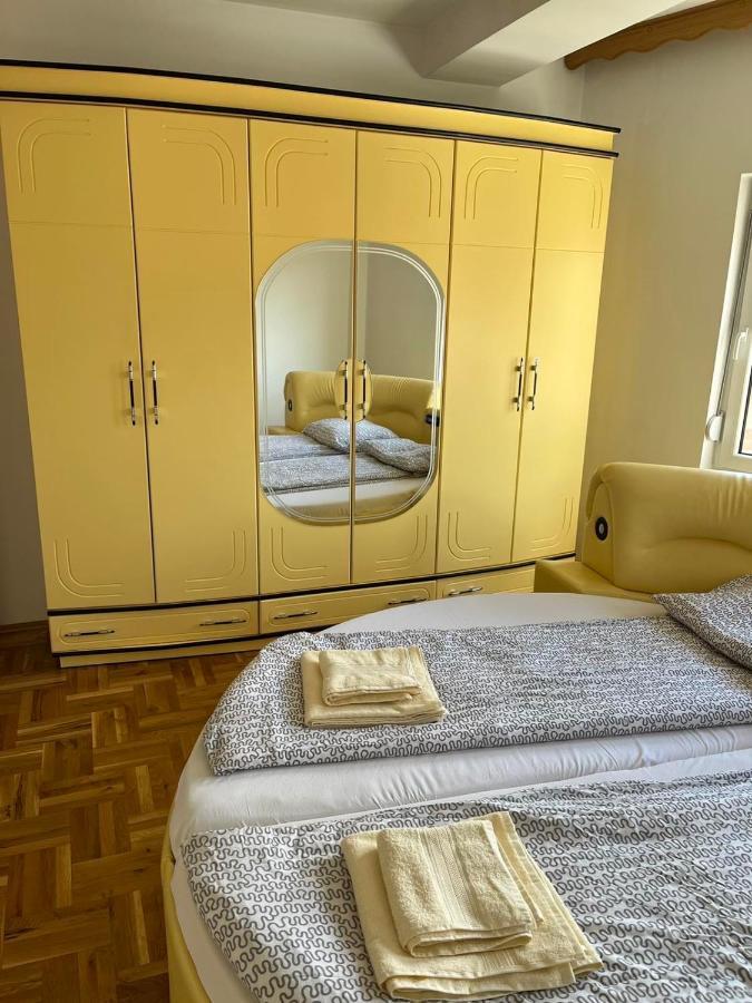 Apartment Alpi Peje Luaran gambar